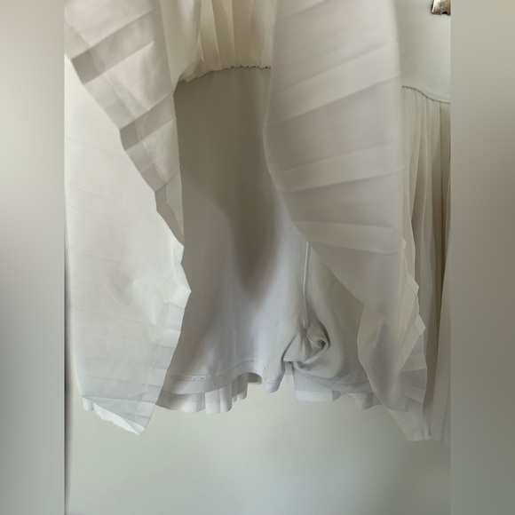 NWOT Aerie White Tennis Skirt Large - Picture 3 of 6